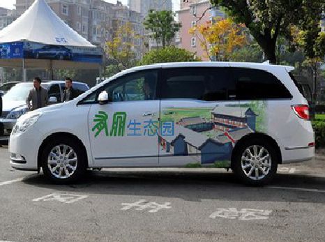 诸暨户外车贴喷绘如何保持效果?